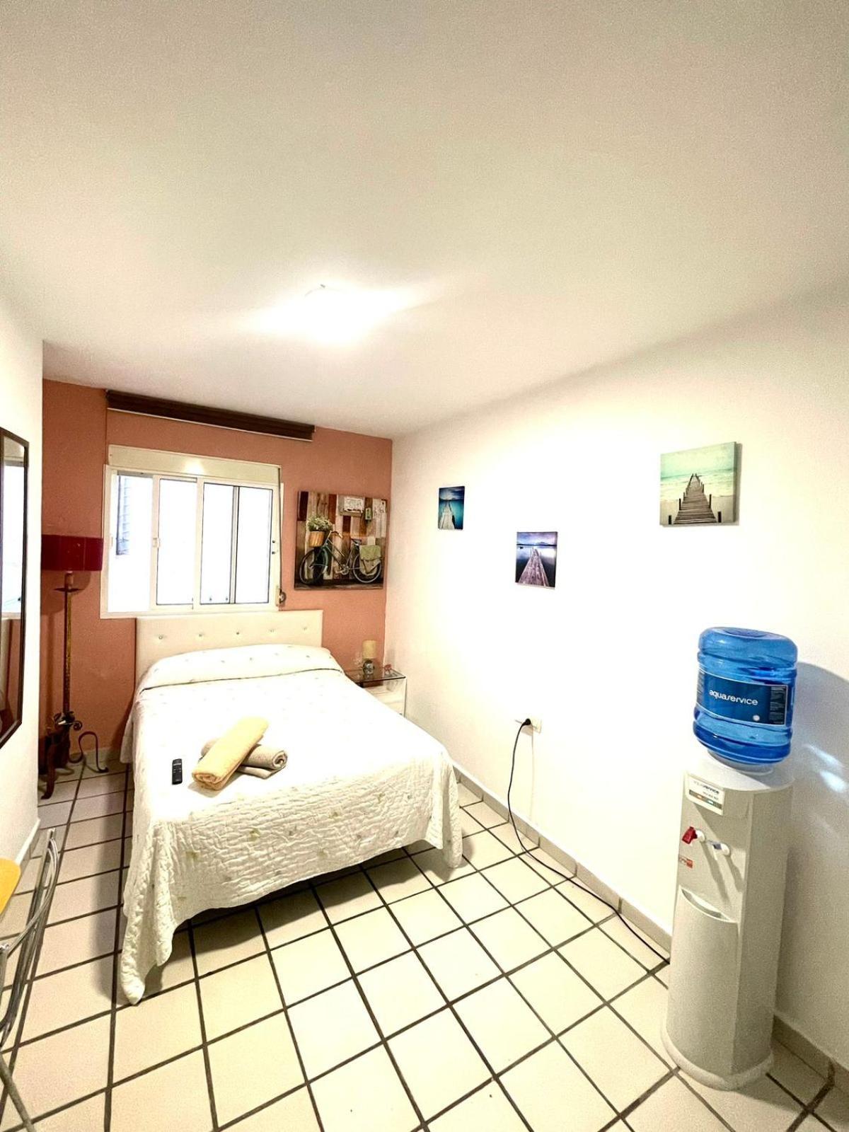 Habitacion Muy Centrica. Granada Quarto foto